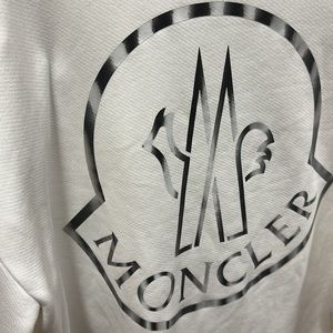 Moncler sweat shirt
